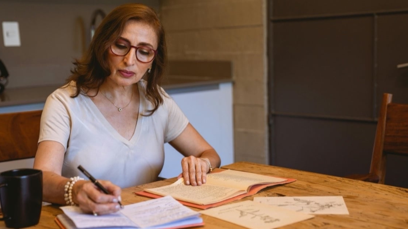 Self-Discipline at Midlife: The Recovery Loop That Beats the Willpower Model